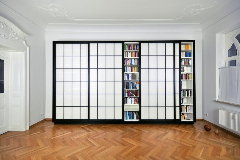 Shoji-Schrank